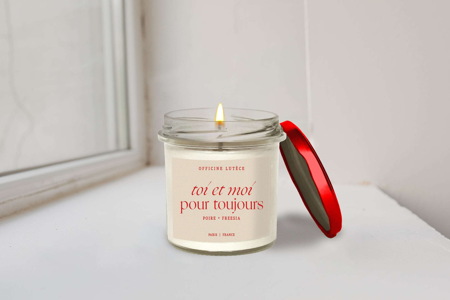 Bougie "Toi et moi pour toujours" : Poire + Freesia 🍐 Officine Lutèce