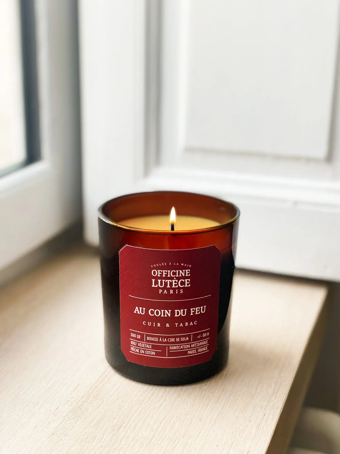 Bougie Parfumée "Au Coin du Feu" - Cuir et Tabac Officine Lutèce