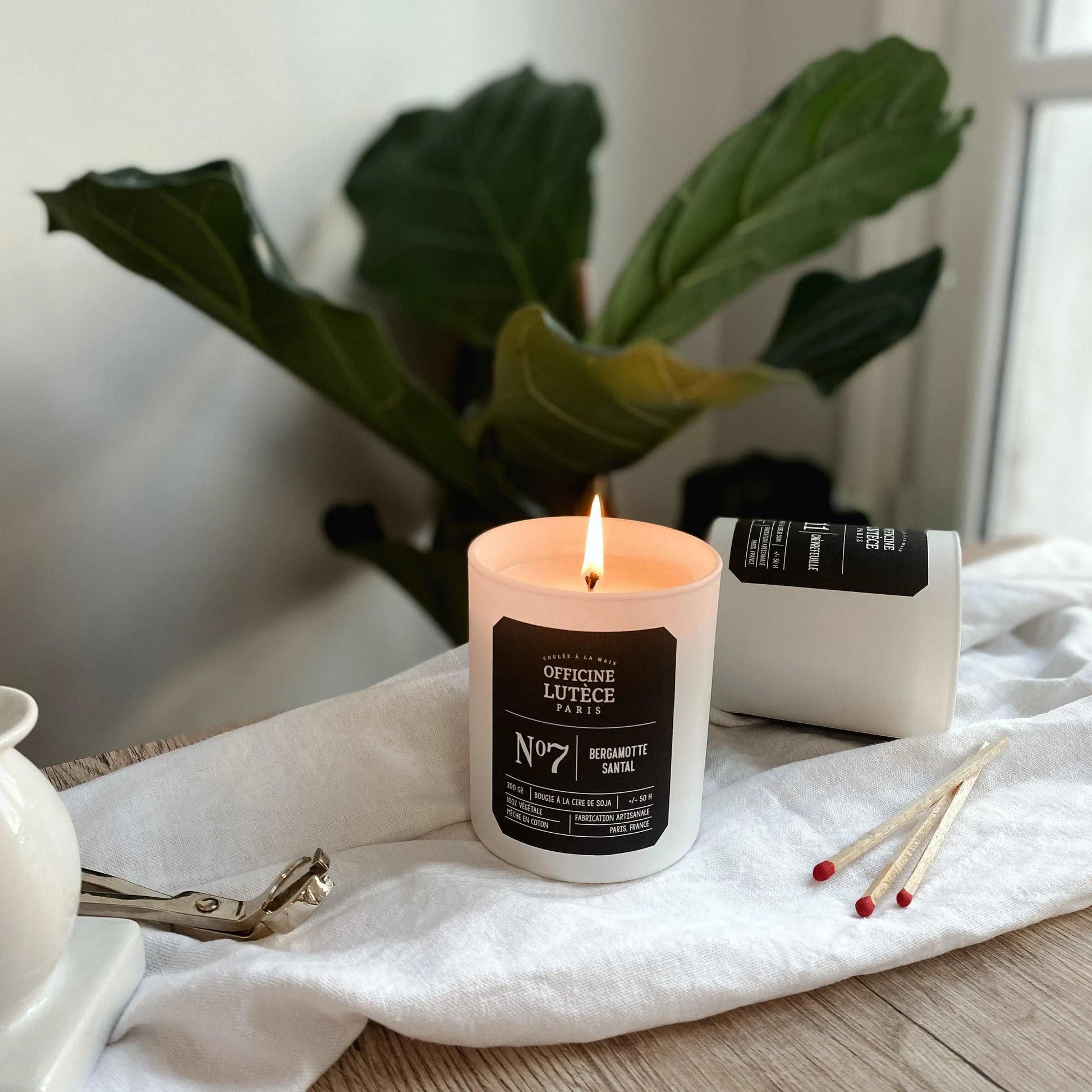 Bougie parfumée N°7 Bergamote Santal Officine Lutèce