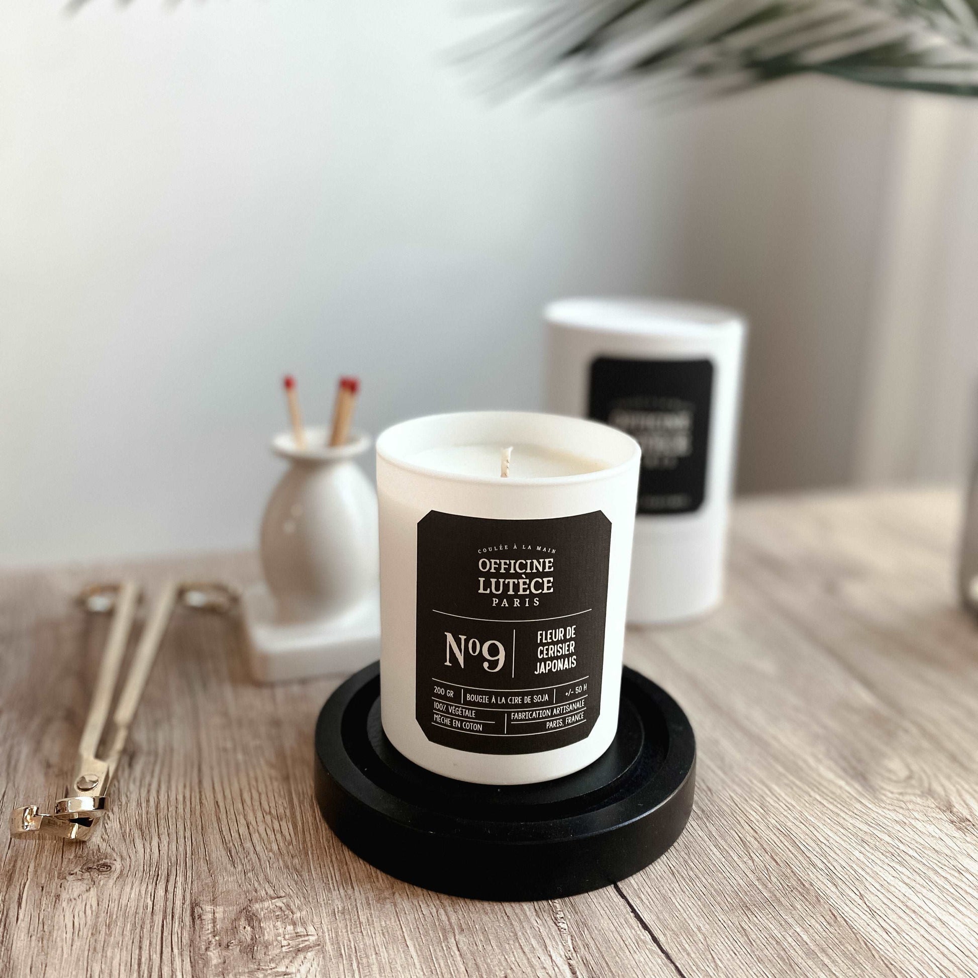 Bougie parfumée N°9 Fleur de Cerisier Officine Lutèce