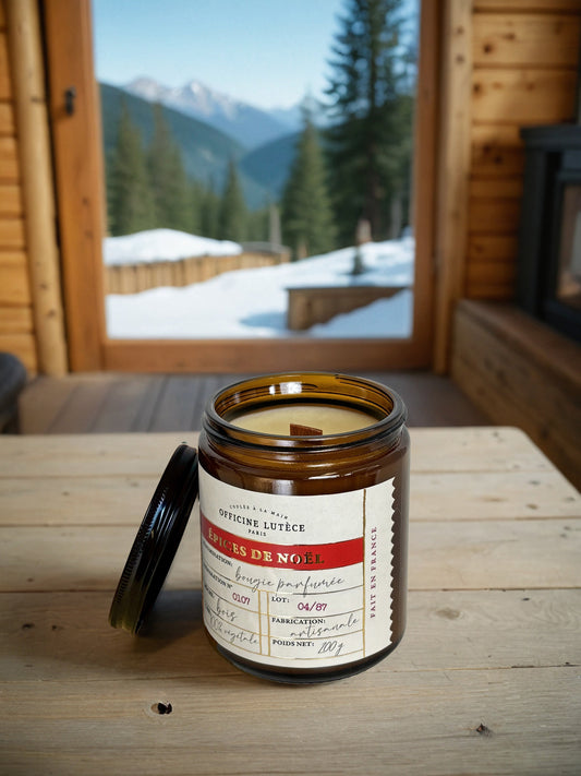 Bougie parfumée Épices de Noël Officine Lutèce